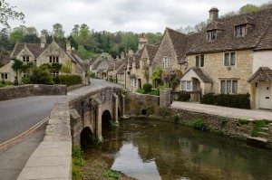 Fototapeta na Flizelinie MS-5-0649 Cotswold village 375 x 250 cm