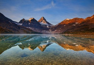 FotoTAPETA na flizelinie 5057-8 Magog Lake Canada